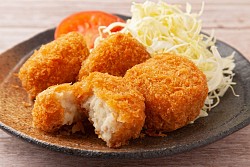 コロッケのころっ家
