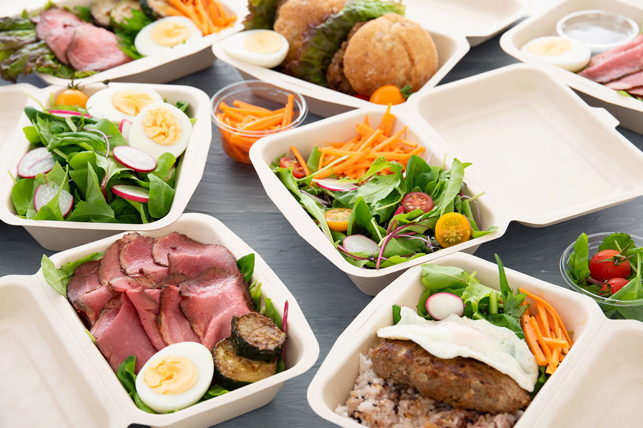 テイクアウトした食事